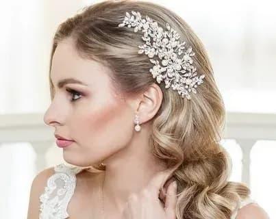 how to detangle a cheap synthetic wig using gentle brush techniques and simple home remedies