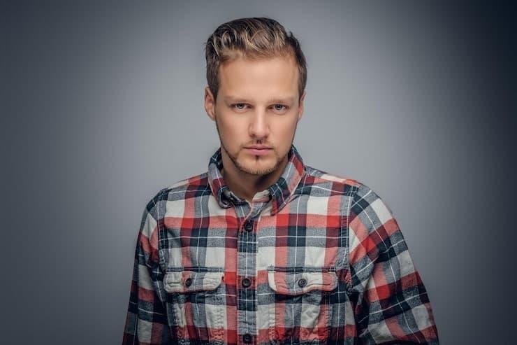 Investigating does michelle goldberg wear a wig and the truth behind persistent hairstyle rumors