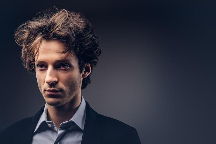 How to keep a wig in place without glue 12 easy methods for secure all day wear